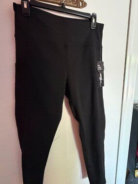 Dyce Active Style 18045 Large Black Leggings Phone pockets